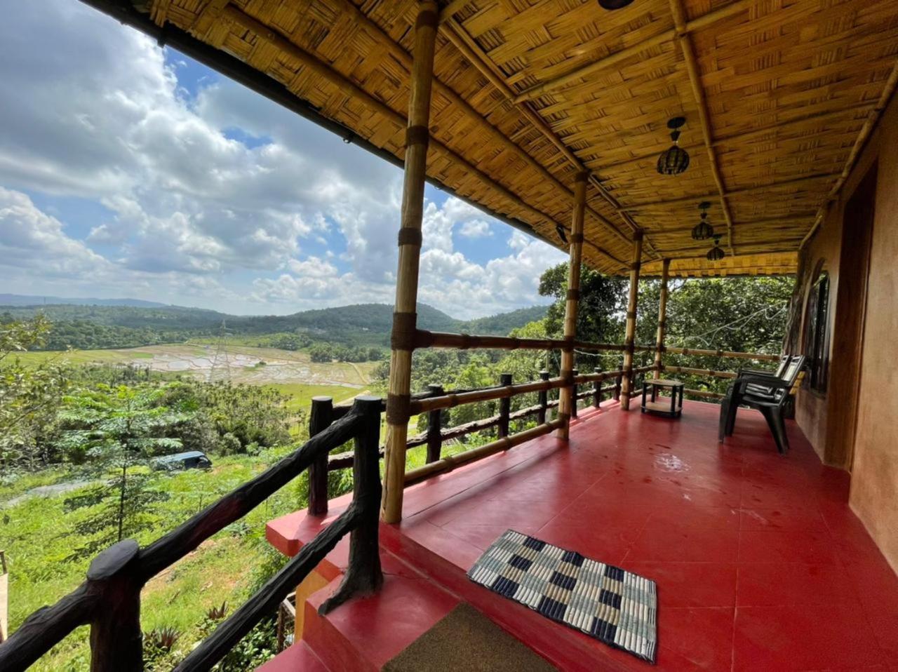 Angels Nest Home Stay 2 Acra Private Plantation Mountain Area Balconey Sunrice View Nearby Ngarhole Wild Life , Tholpetty Wild Life , Pakshipathalam Bird Santuary , Kuruva Island # Thirunelly & Thrissilery Temple Near By Secure Stay Wayanad Kerala Chegat Exterior photo